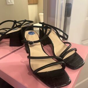 New Nine West Black Heels